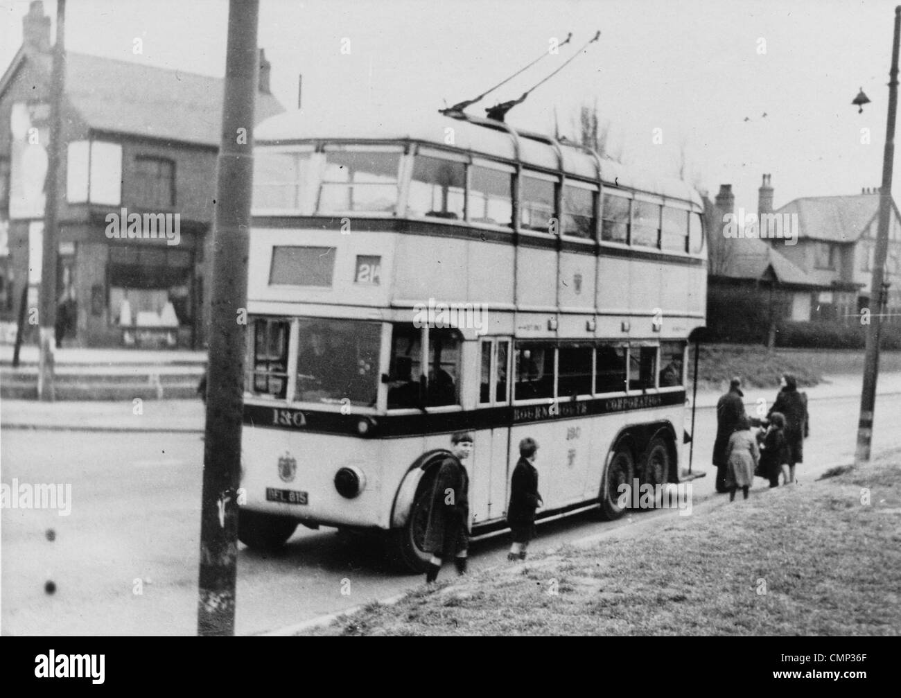 Obus, Wolverhampton, ca. 1940er Jahre. Ein Bournemouth Trolleybus (Nr. 130) auf Leihbasis zu den Wolverhampton Corporation Transport Stockfoto