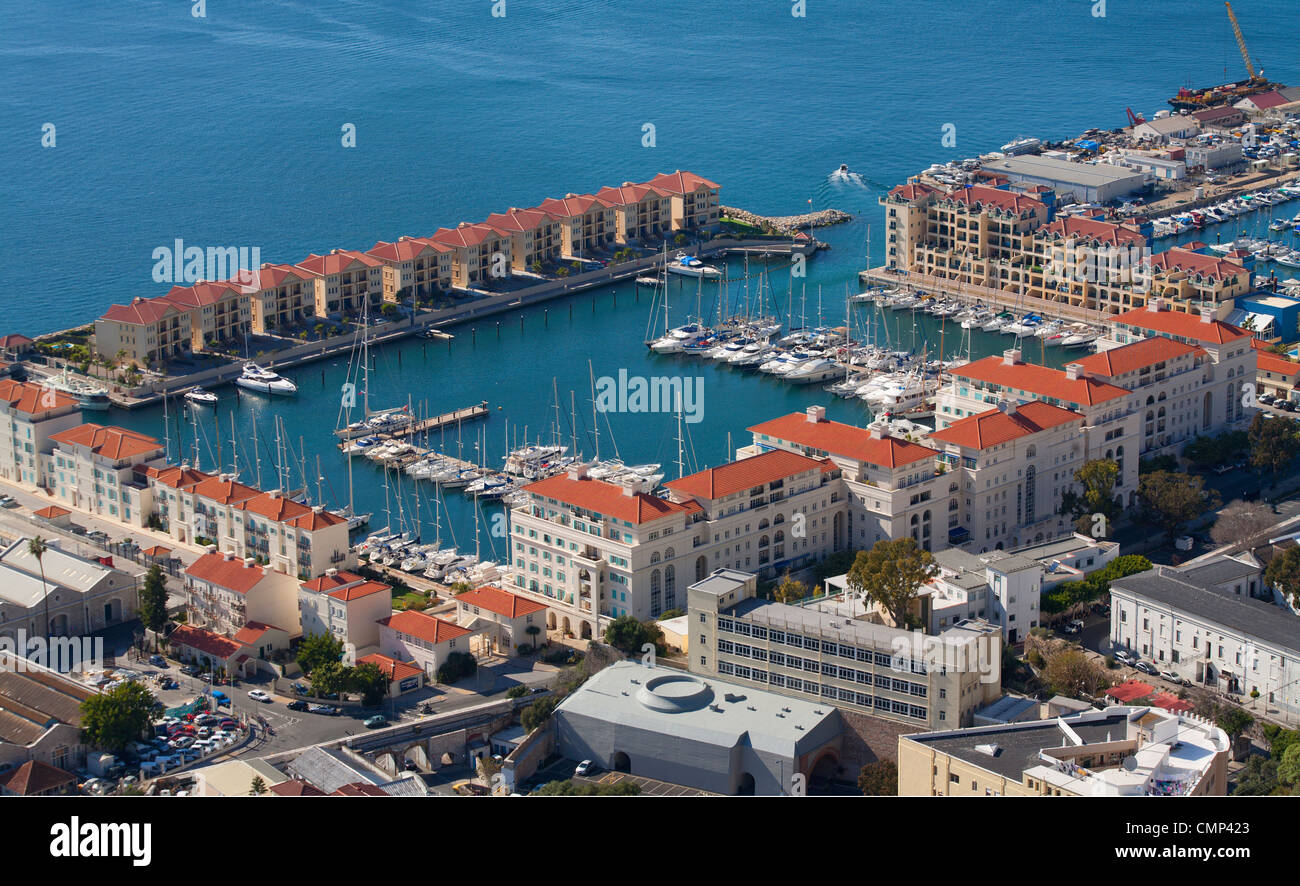 Queensway Quay Marina, Felsen von Gibraltar Stockfoto