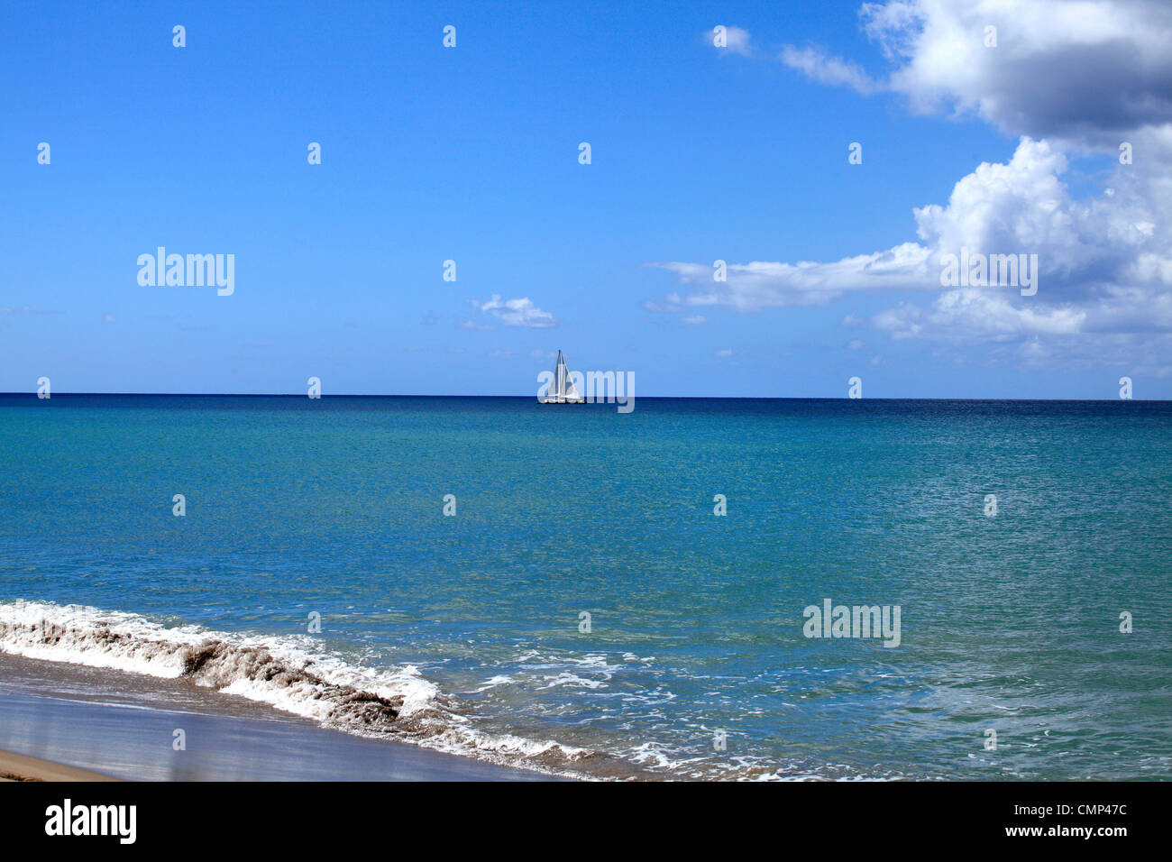 Himmel und blaues Wasser, Caribbean Stockfoto