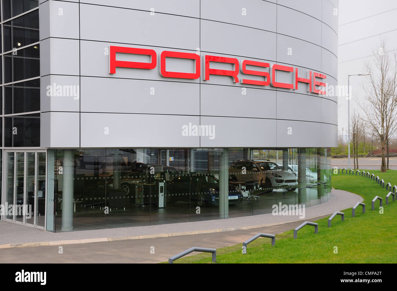 Porche Center Autohaus Hillington, Glasgow, Schottland, Großbritannien Stockfoto