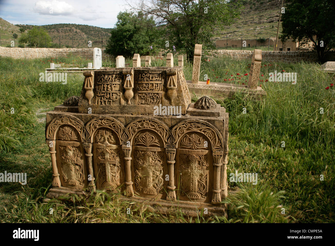 Ein Syriac Christliches Grab in das Dorf Dereici, Tur Abdin, im Südosten der Türkei Stockfoto