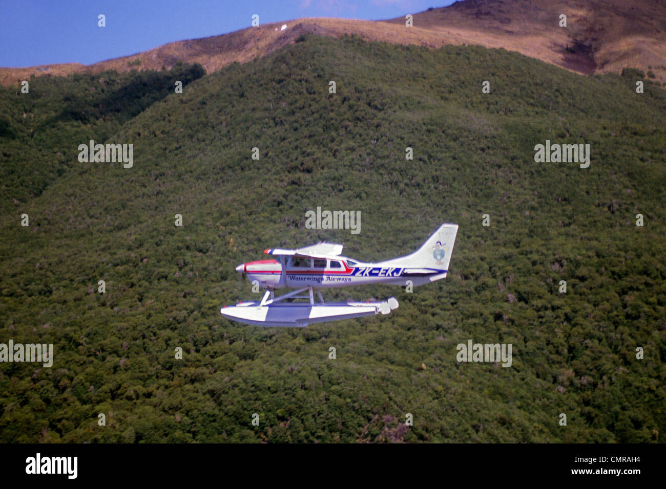 1990ER JAHRE MILFORD FLUG FLUGZEUG SÜDALPEN NEUSEELAND Stockfoto