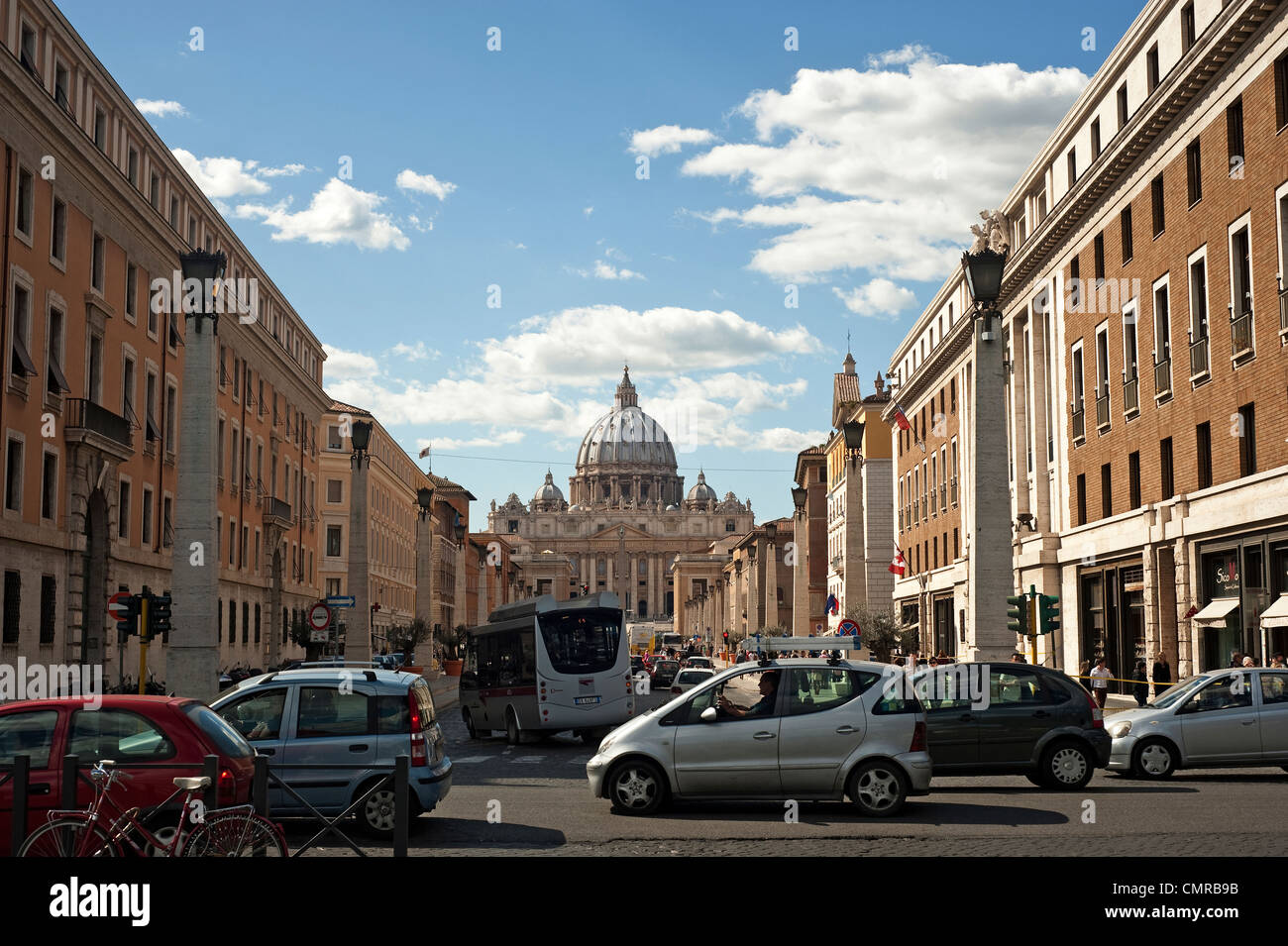 Rom, Italien - Via della Conciliazione zum Sankt Peter Platz Stockfoto