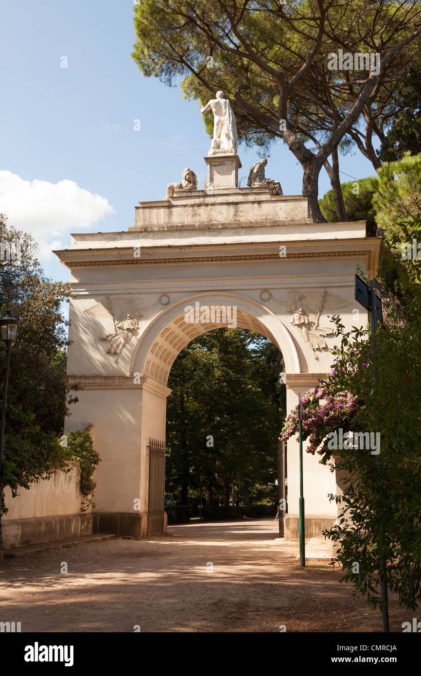 nördliche Tor Eintritt in die Gärten der Villa Borghese in Rom Stockfoto