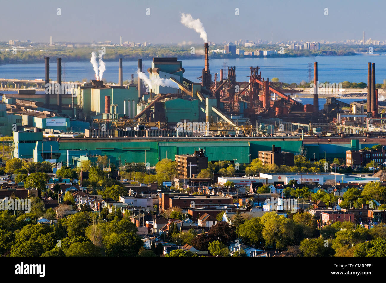 Ansicht von Arcelor-Mittal Stahlwerk, Hamilton, Ontario, Kanada. Stockfoto