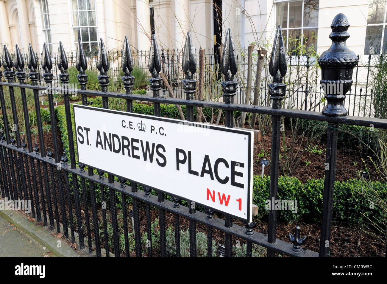 St. Andrews Ort Straßenschild, London Borough of Camden, NW1, England UK Stockfoto