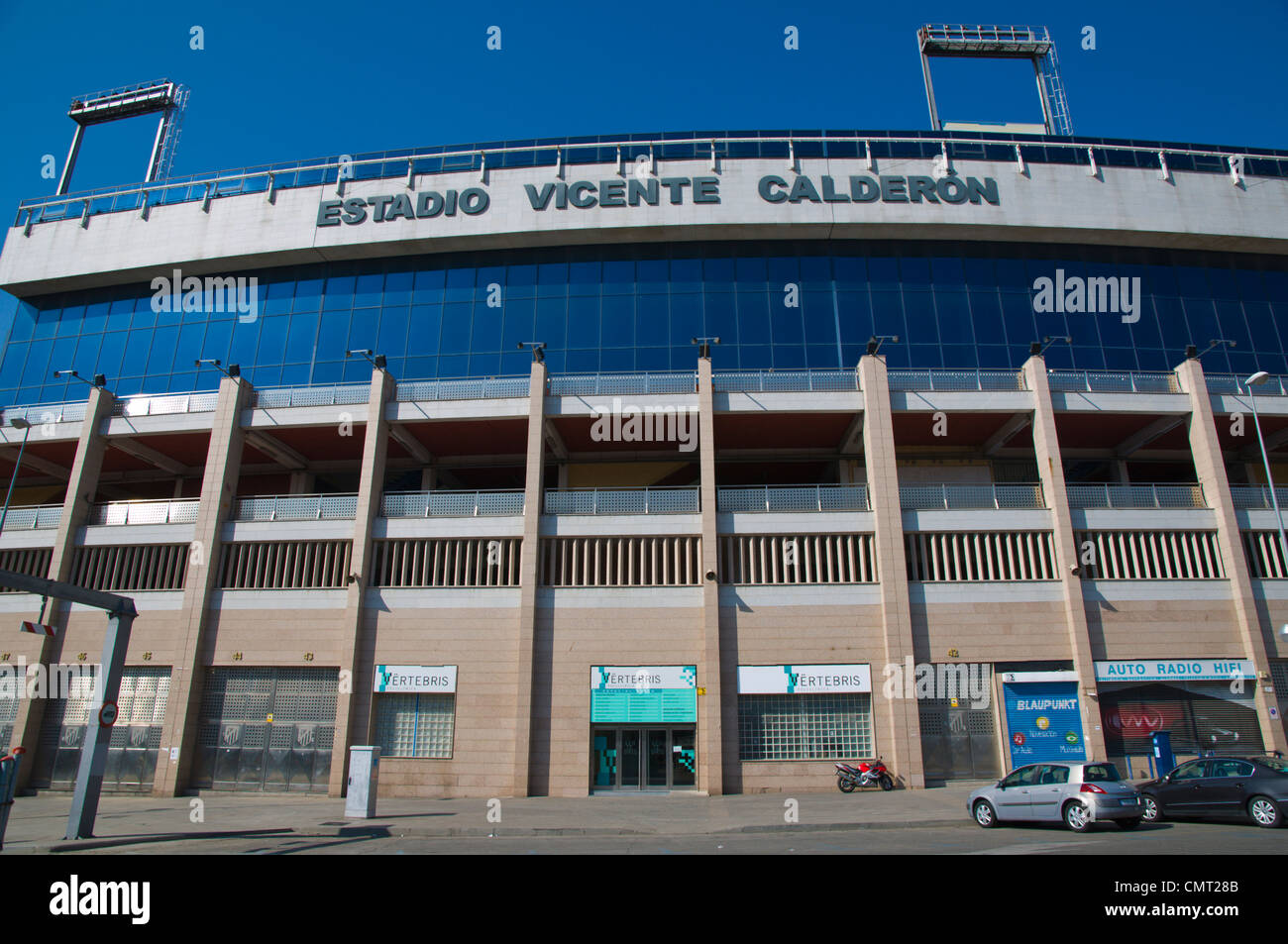 Estadio Vicente Calderon Stadion 1966 Von Atletico Madrid Im Arganzuela Distrikt Madrid Spanien Europa Verwendet Stockfotografie Alamy