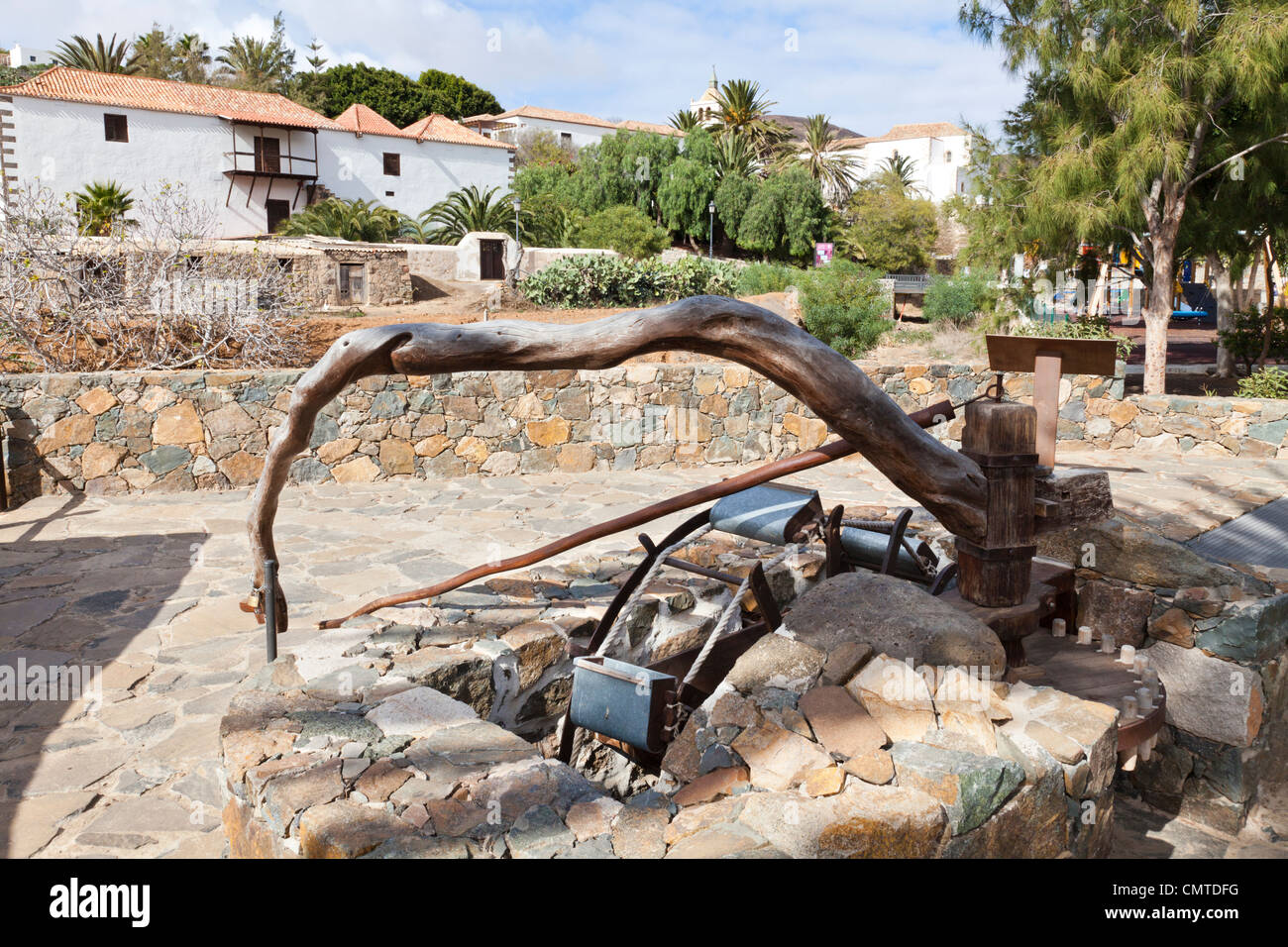 Tier versorgt Wasserrad arbeitete durch ein Kamel oder ein Esel in Betancuria, Fuerteventura, Kanarische Inseln Stockfoto