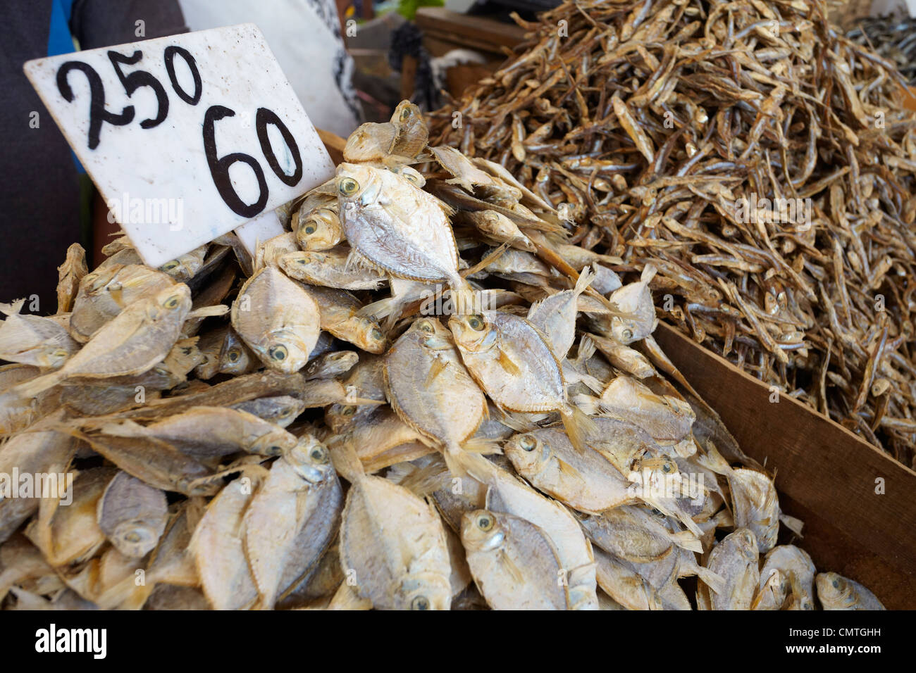 Sri Lanka - Colombo, getrocknet und gesalzen Fisch auf dem Markt Stockfoto