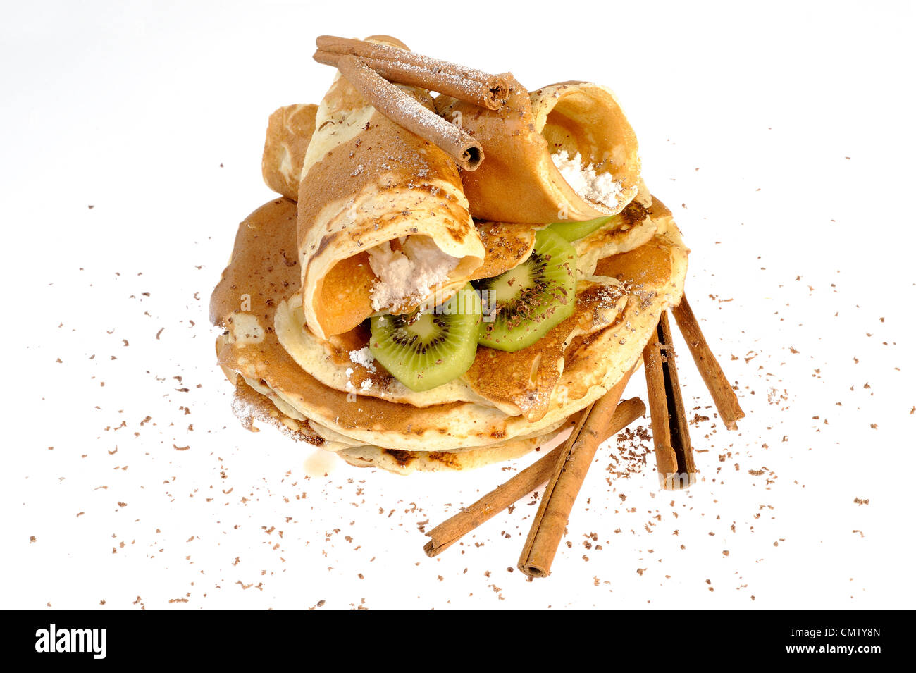Pfannkuchen mit Kiwi und Schokolade Stockfoto