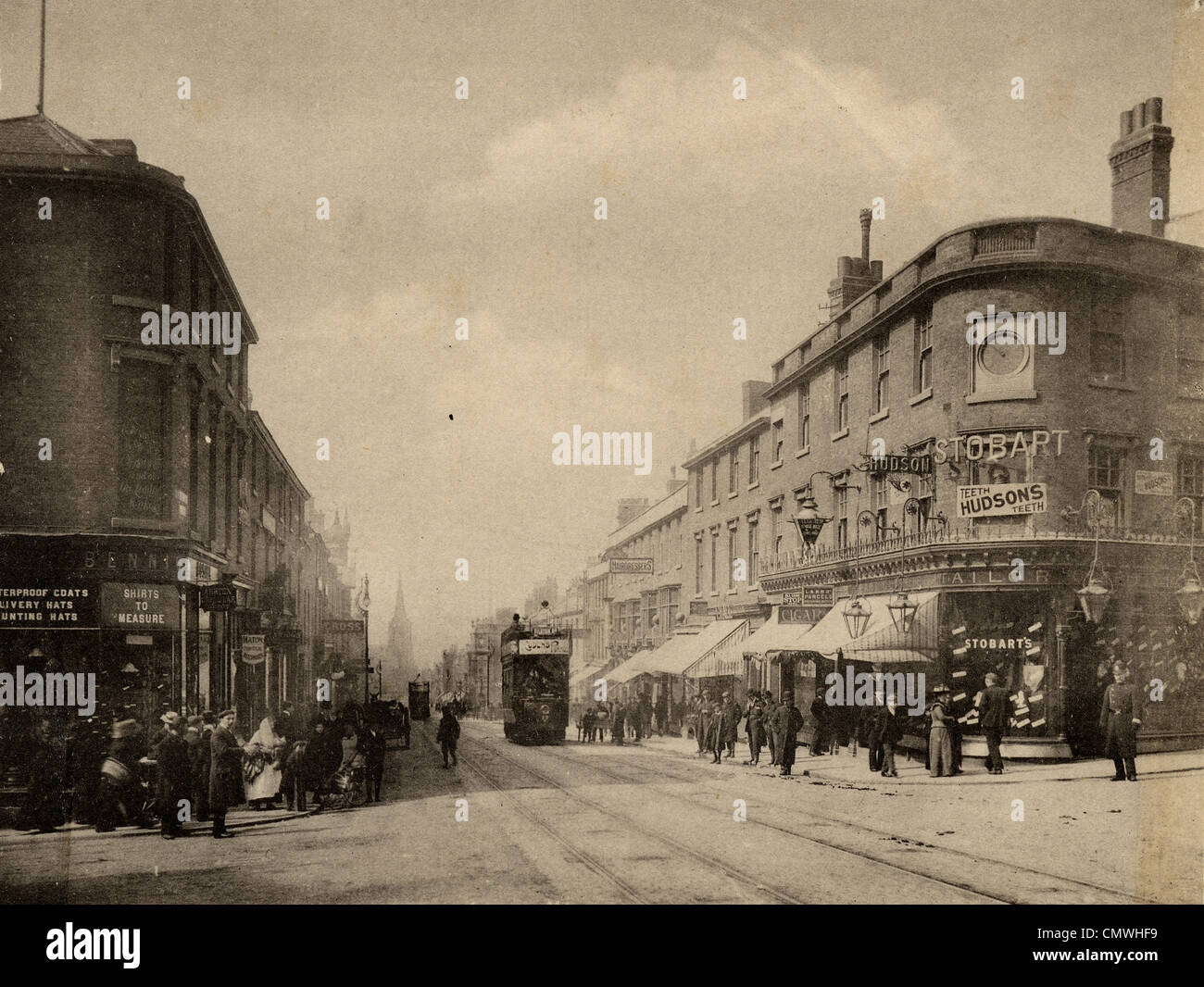 Darlington Street, Wolverhampton, um 1900. Ein Blick auf eine Lorain Straßenbahn in Darlington Straße an den Verbindungsstellen der Victoria Street Stockfoto