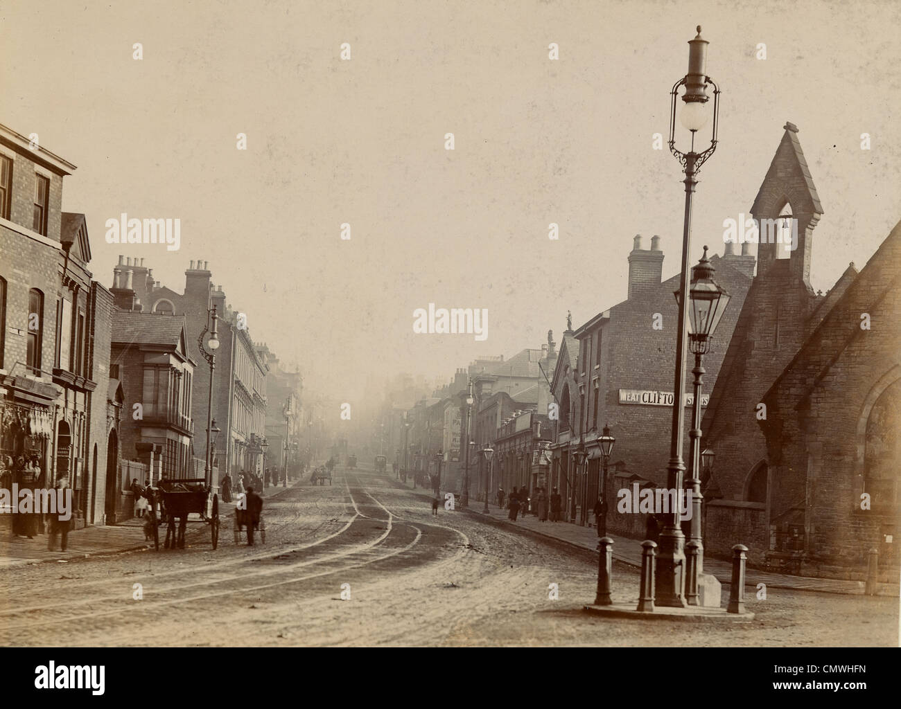 Darlington Street, Wolverhampton, um 1900. Darlington Street an der Kreuzung mit Kapelle Asche. Auf der rechten Seite neben Clifton Stockfoto