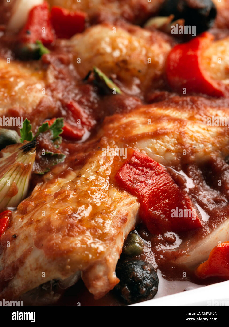 Langsam kochen italienischer Auflauf Huhn cacciatore Stockfoto