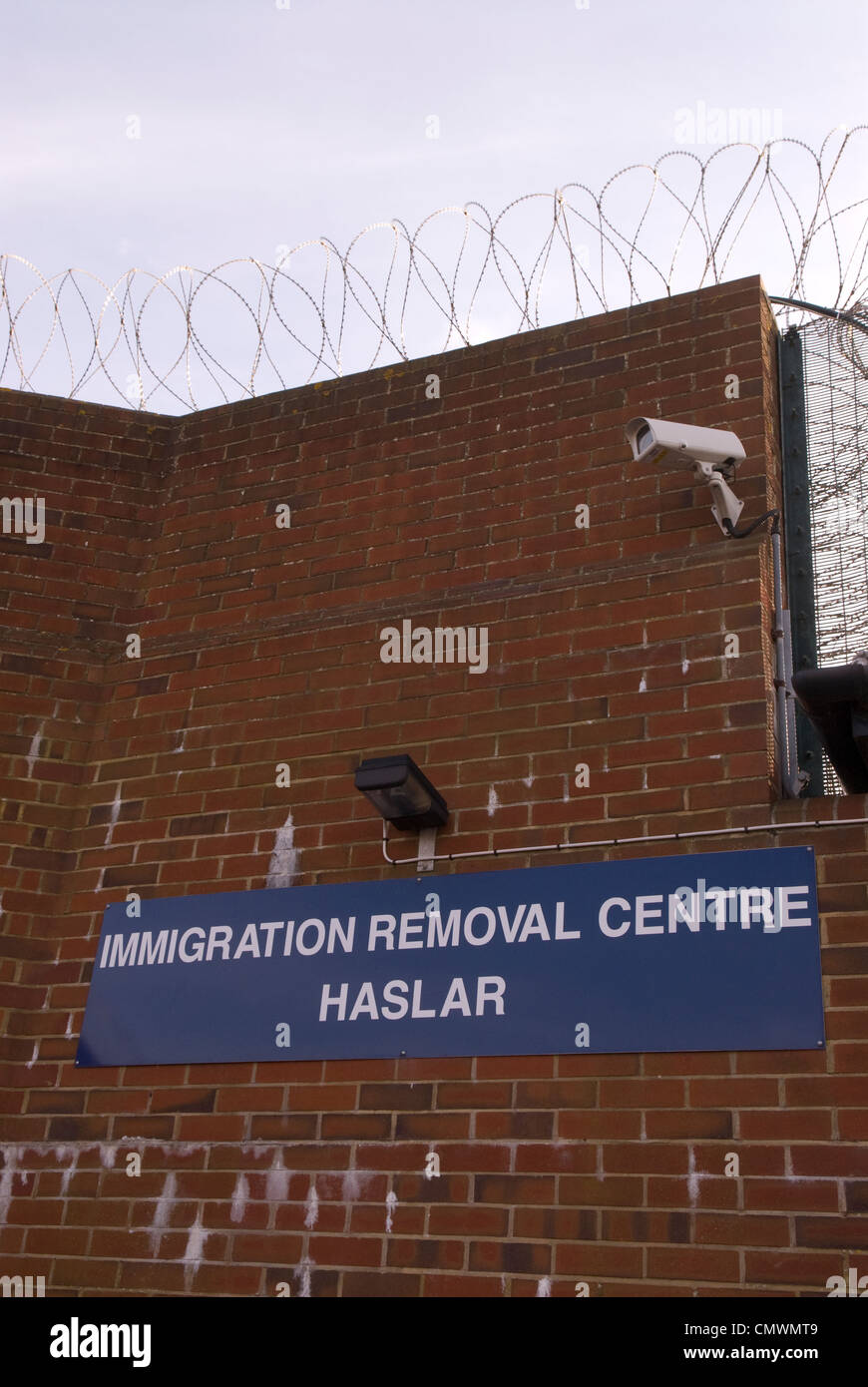 Haupteingang zum Immigration Removal Centre, Haslar, Gosport, Hampshire, UK. Stockfoto