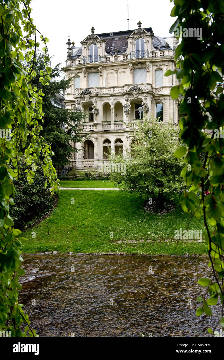Eine wunderschöne Villa in Baden Baden. Stockfoto