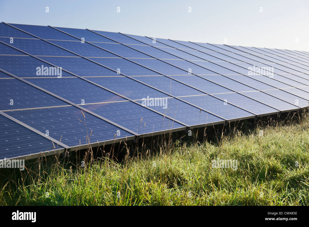 Deutschland, Ansicht von Solarzellen zur Stromerzeugung Stockfoto