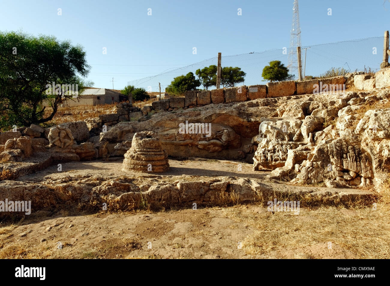 Slonta. Libyen. Blick auf den einzigartigen Felsen Skulpturen auf einen religiösen Kult Heiligtum von den Eingeborenen libyschen Bevölkerung. Stockfoto