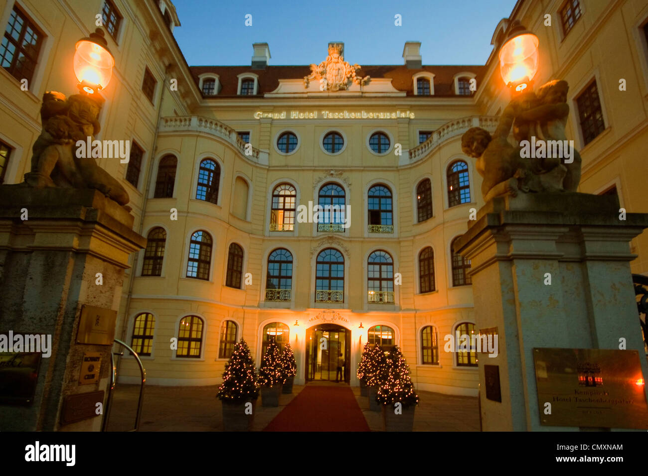 Dresden, Altstadt, Taschenbergpalais, Hotel Kempinski Eingang Stockfoto