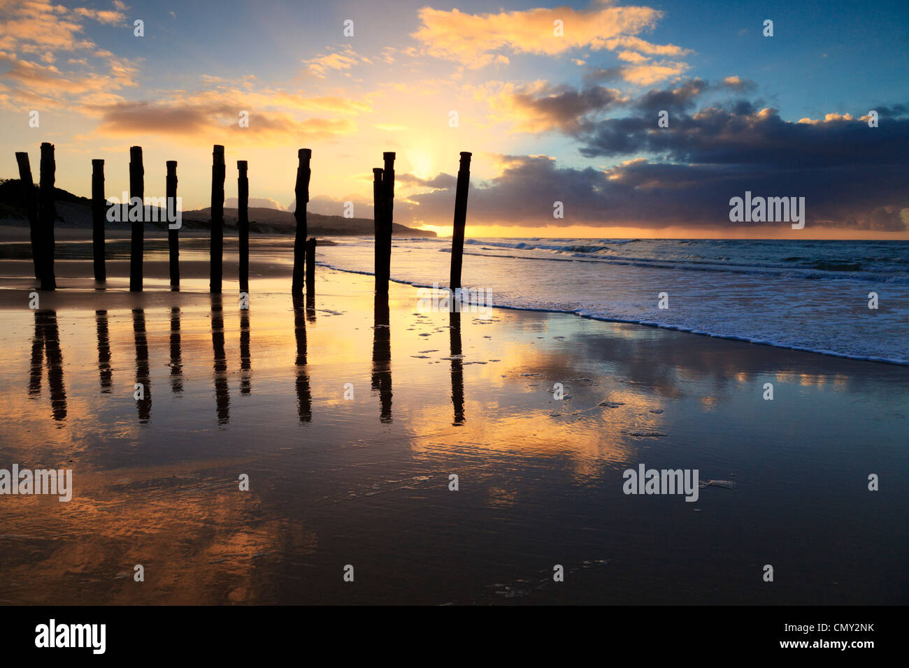 Sonnenaufgang am St Clair Beach, Dunedin, Otago, Neuseeland. Stockfoto