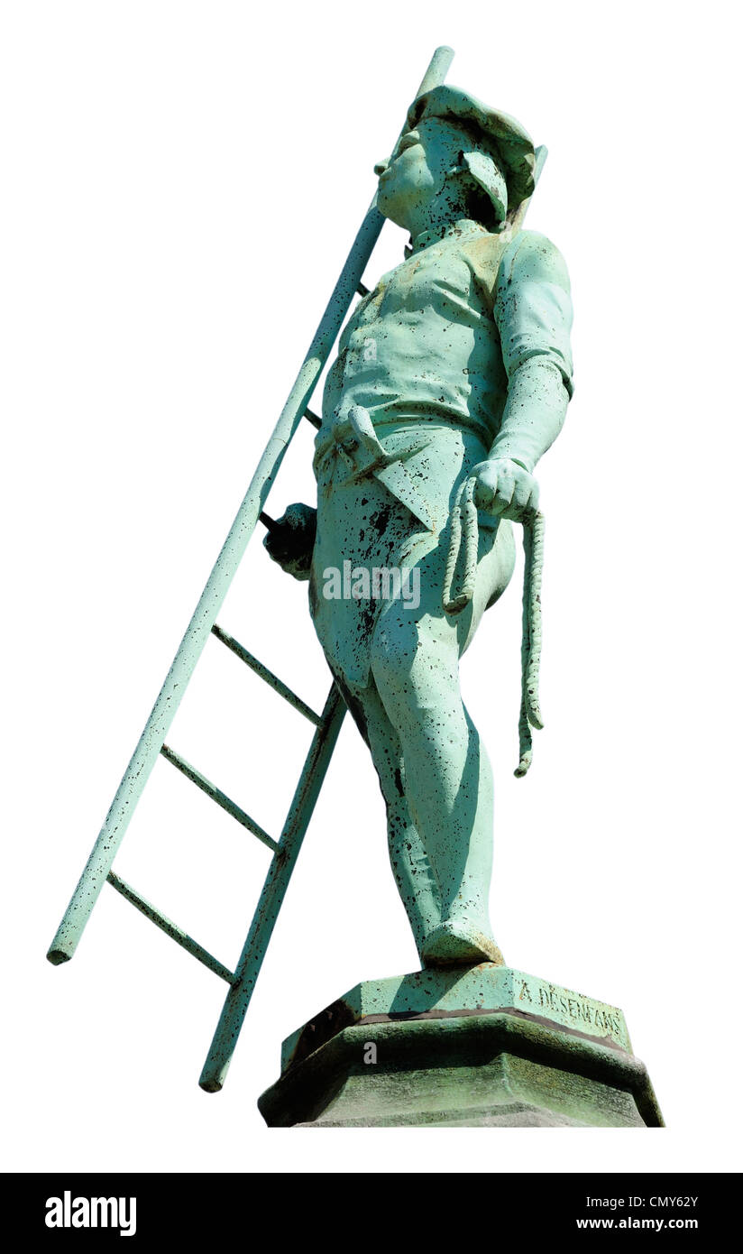 Brüssel, Belgien. Place du Petit Sablon. Eine der 48 Statuen alte Berufe. Schiefergrube Arbeiter / ardoisier Stockfoto