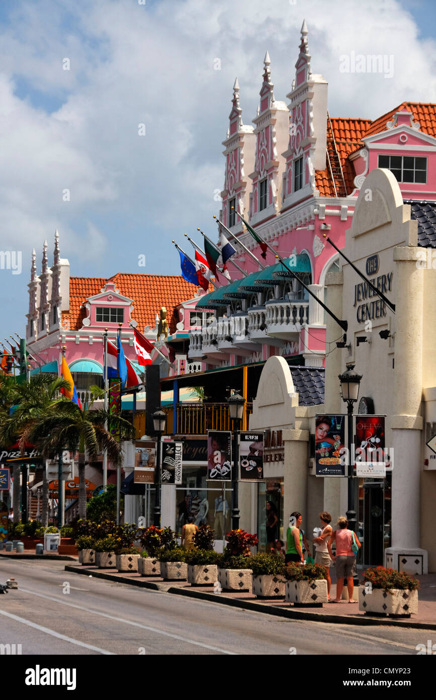 Antillen, Aruba, Oranjestadt, holländischen Baustil im royal Plaza Einkaufszentrum Stockfoto