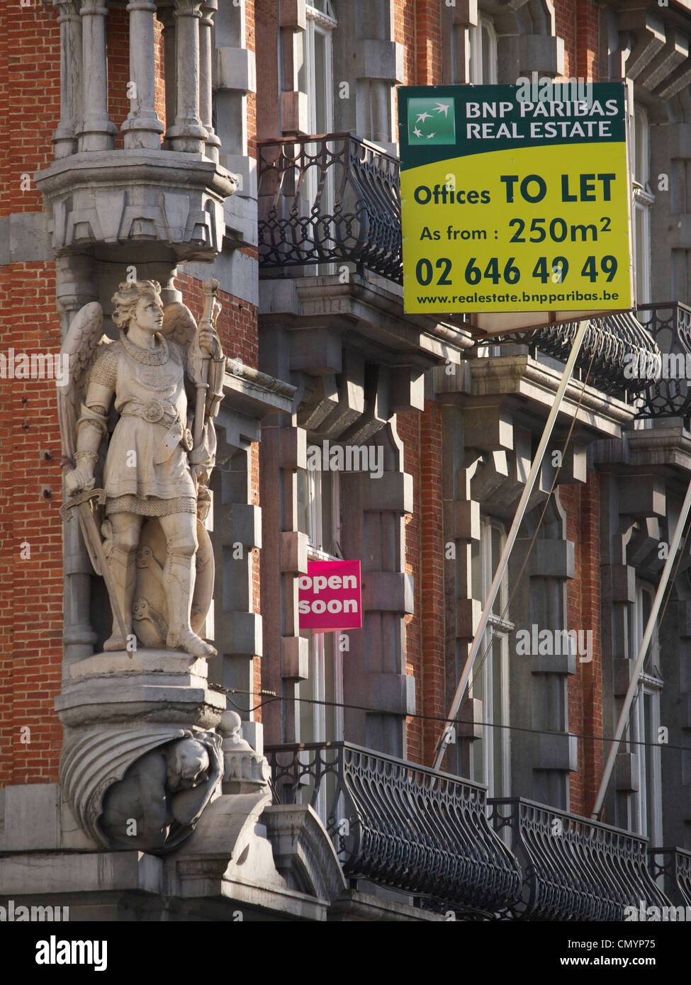BNP Paribas Real Estate Büros zu lassen, melden Sie sich auf die schönen historischen Gebäude in Brüssel-Belgien Stockfoto