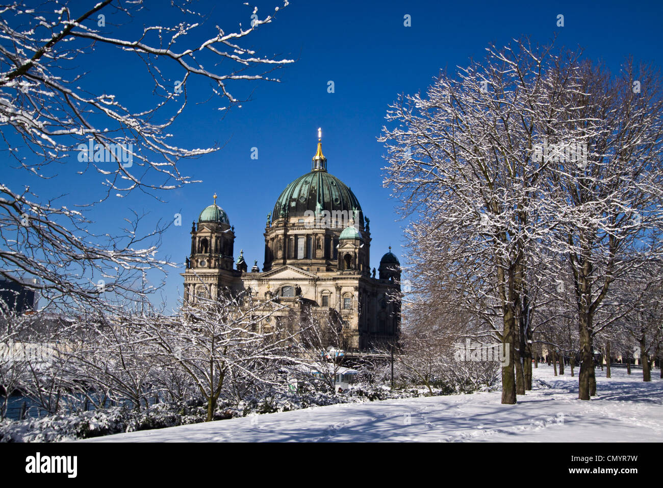 Schneelandschaft Berlin Mitte, Kuppel, Deutschland Stockfoto