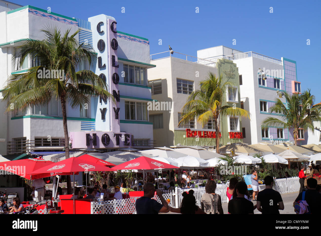 Miami Beach, Florida, Ocean Drive, historisches Art déco-Viertel, Boulevard, Colony, Hotelhotels, Motel-Motels, Außenweg im Freien Stockfoto