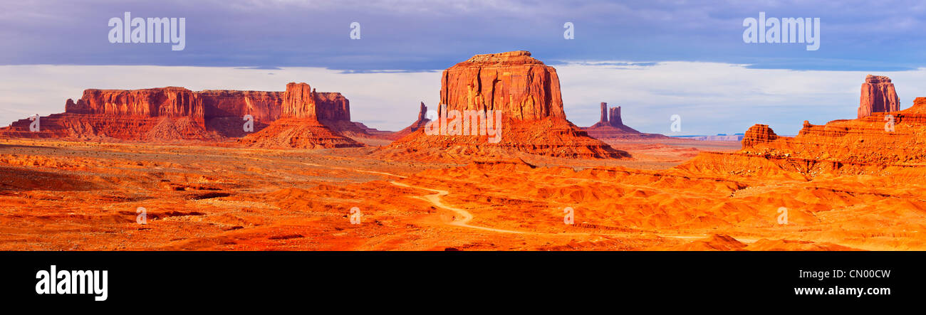 Panorama des Monument Valley von John Ford Point, Navajo Tribal Park, Arizona, USA Stockfoto