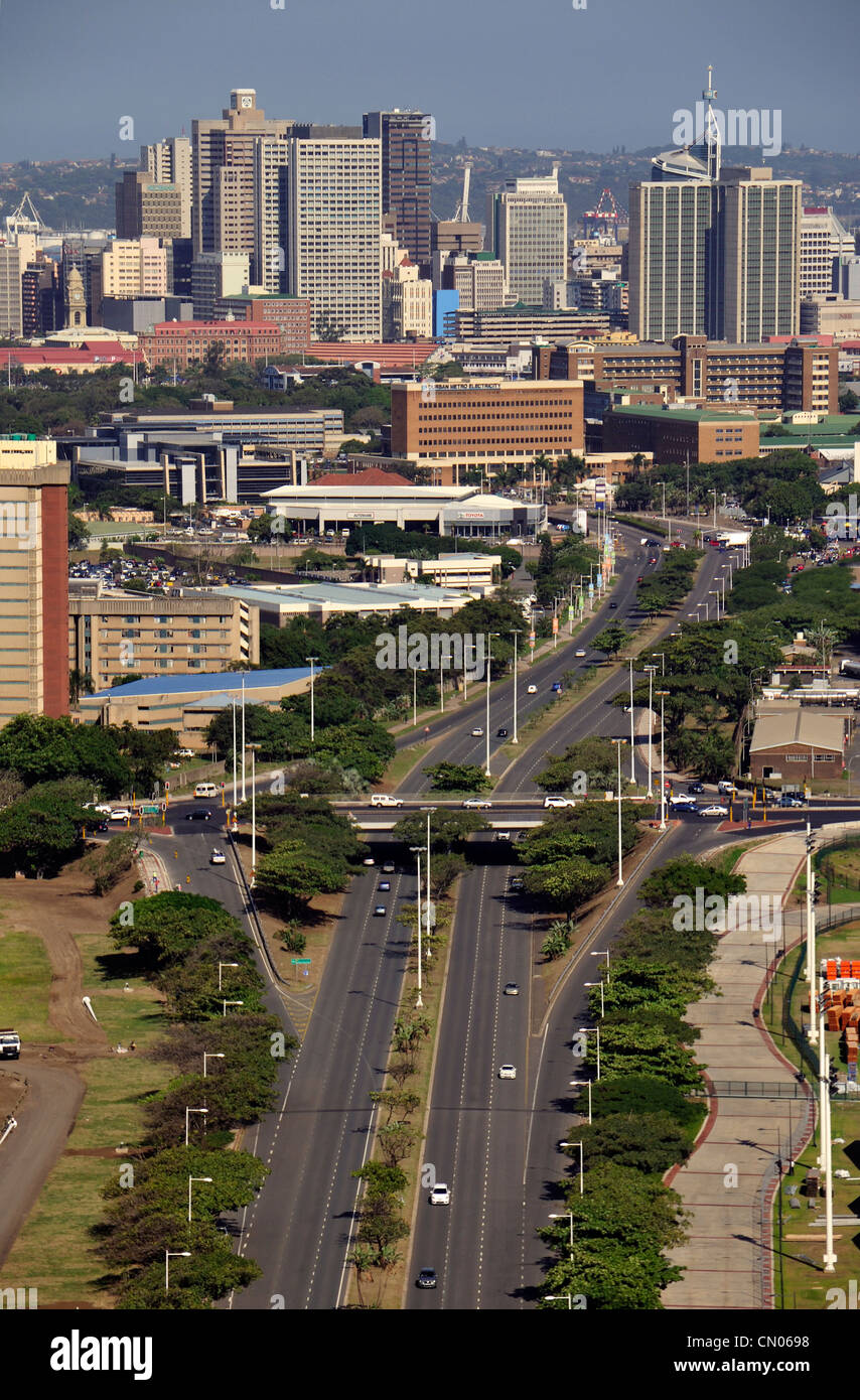 NMR-Allee in Richtung Stadtzentrum Durban Stockfoto
