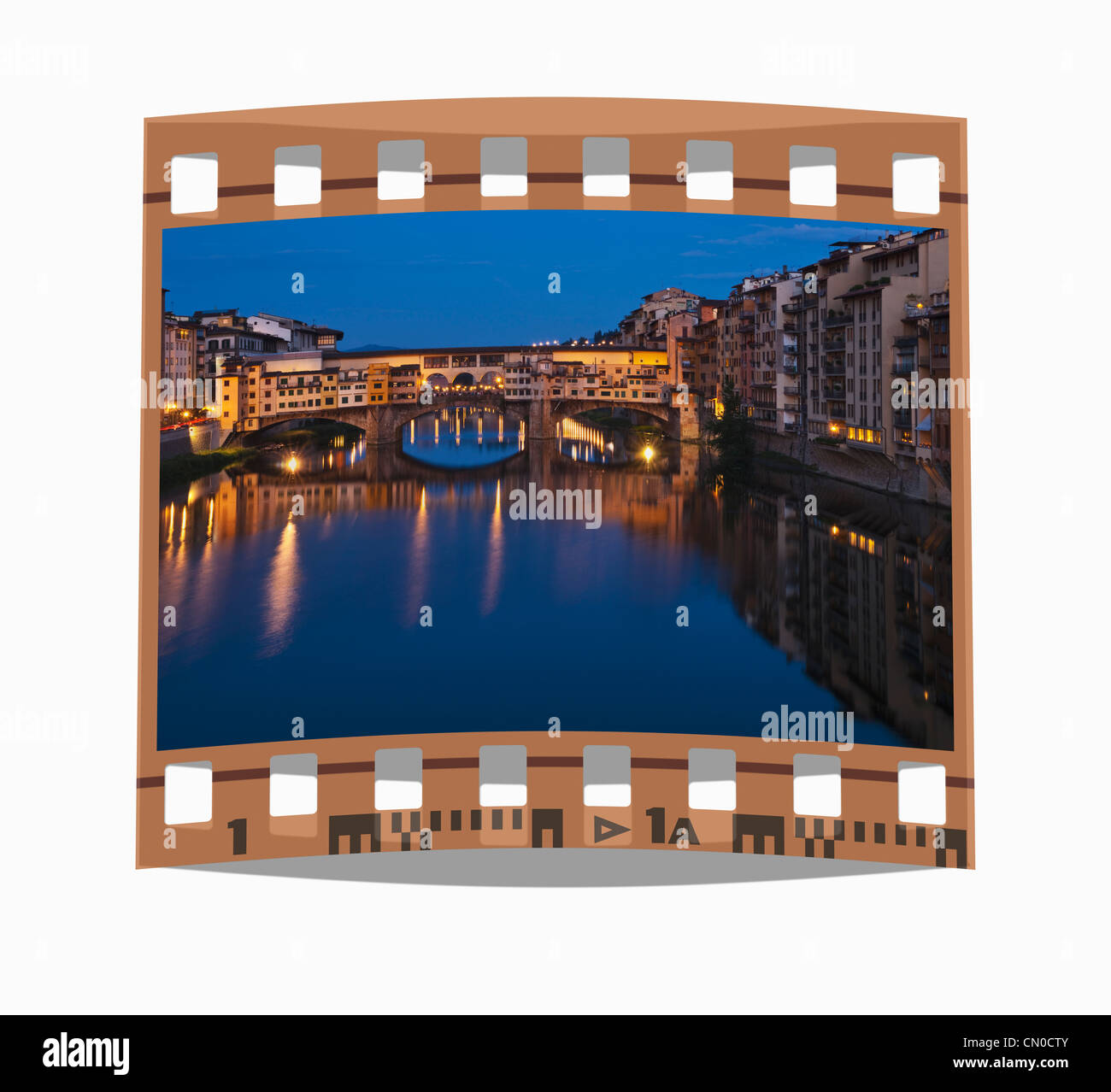 Filmstreifen: Blick auf den Arno, die Brücke Ponte Vecchio, Florenz, Toskana, Italien, Europa Stockfoto