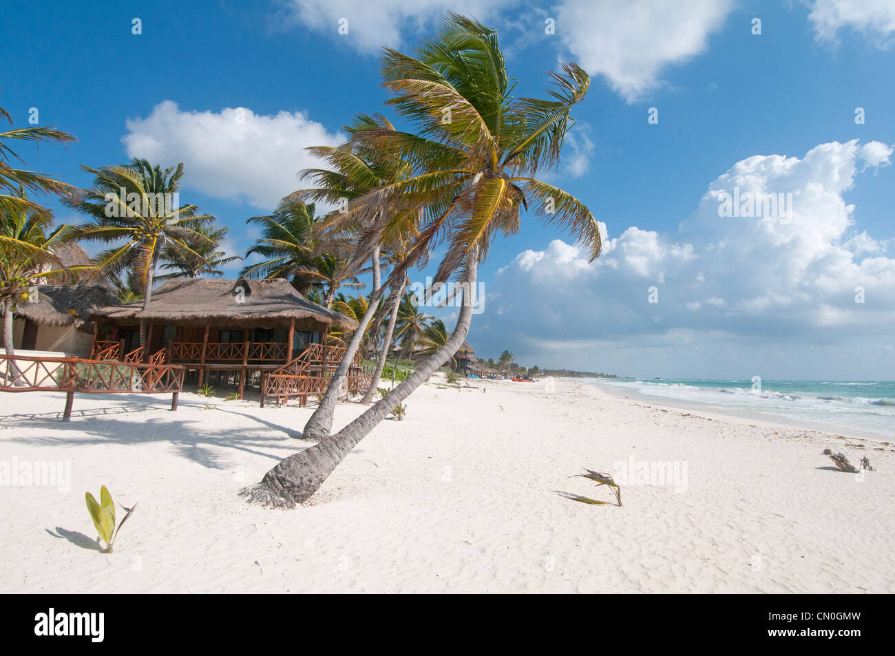 Tulum, Quintana Roo Mexiko Strand Palapas Stockfoto