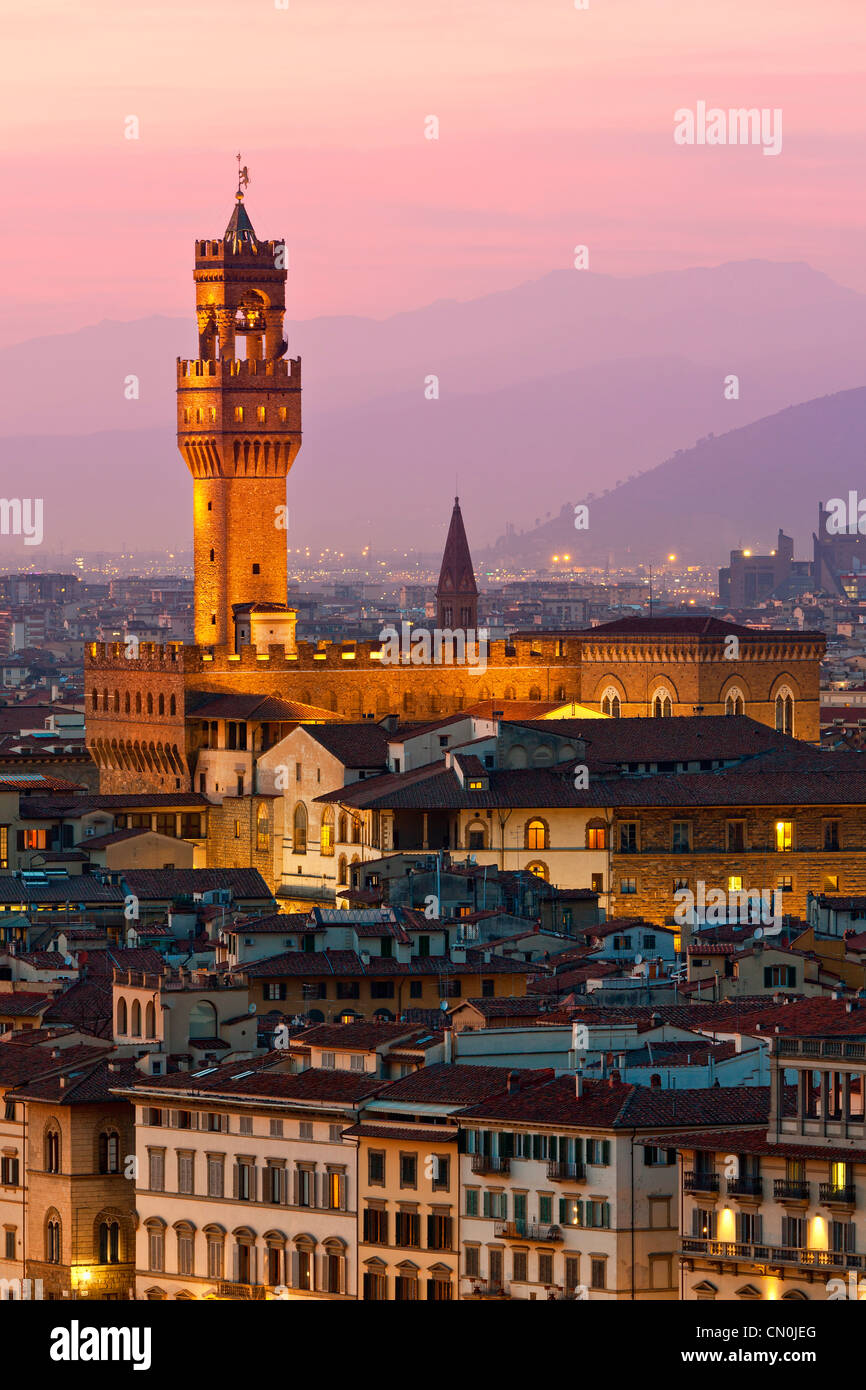 Florenz, Palazzo Vecchio in der Abenddämmerung Stockfoto