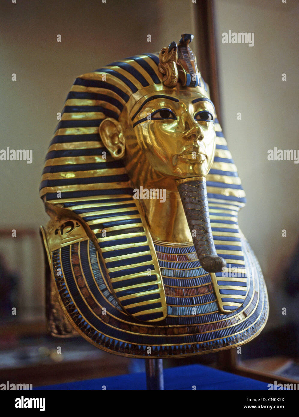 Die Goldmaske von Tutanchamun im Ägyptischen Museum, Kairo, Republik Ägypten Stockfoto