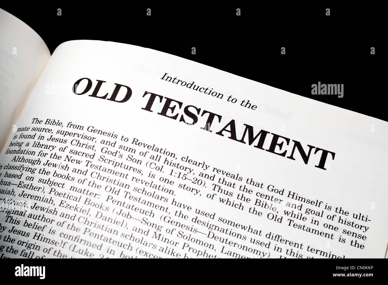 Bibel Das Alte Testament Eroffnet Stockfoto Bild 47343962 Alamy