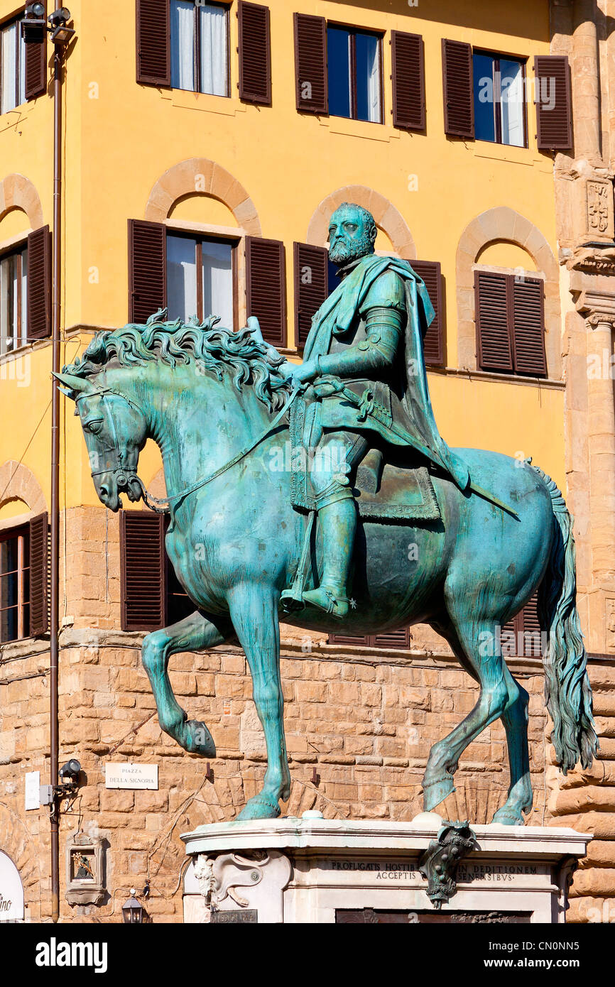 Europa, Italien, Florenz, Statue von Cosimo ich de Medici, Piazza della Signoria Stockfoto