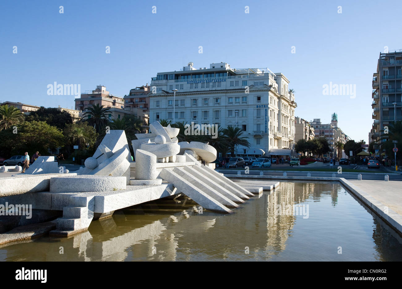 Italien-Abruzzen-Pescara, das Denkmal "das Schiff" von Pietro Cascella Stockfoto