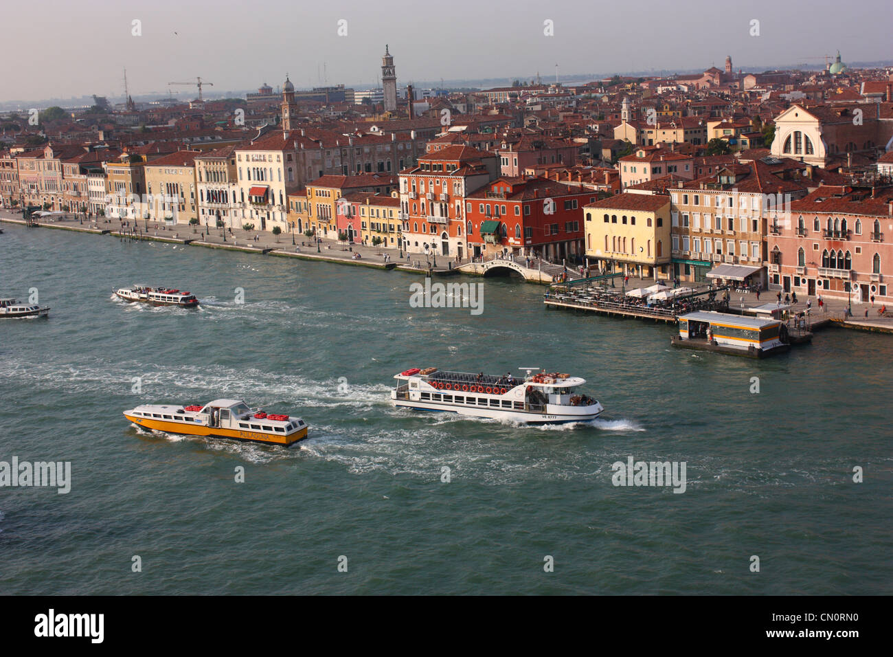 Venedig. Blick aus dem oberen Deck der "Queen Victoria". 2011. Stockfoto