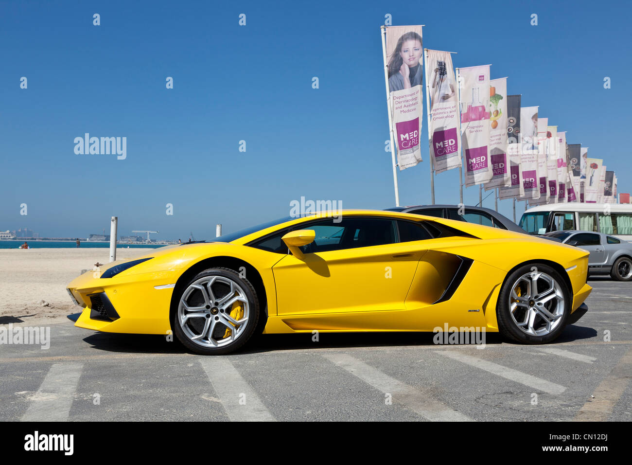Lamborghini Aventador in Dubai Marina, Vereinigte Arabische Emirate Stockfoto