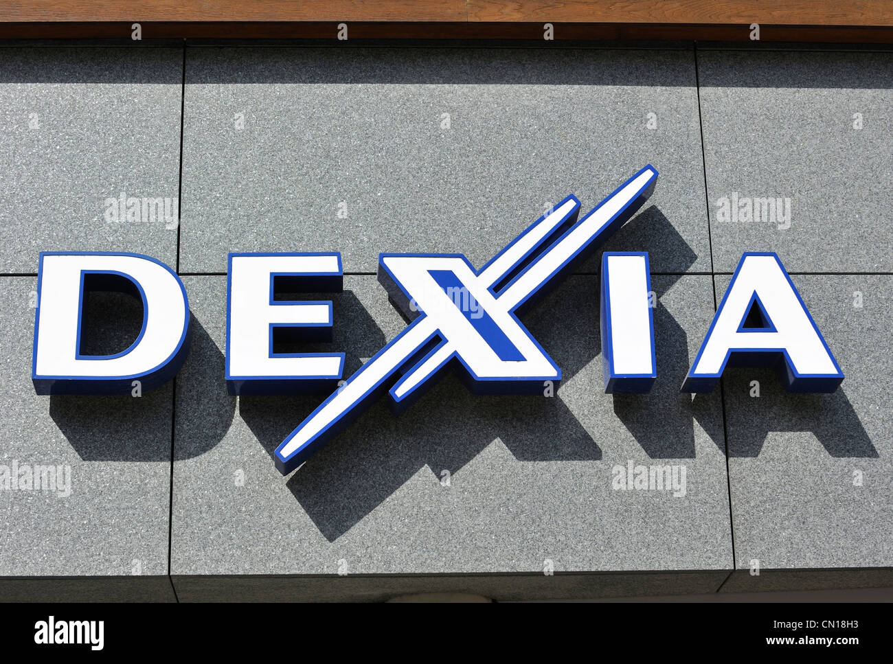 Schild mit Logo der Dexia Bank, Flandern, Belgien Stockfoto