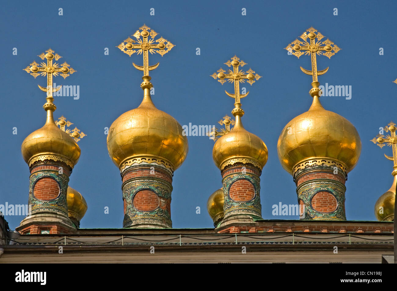 Russland Moskau Kreml Kuppeln der Terem-Palast (16. Jh.) Stockfoto