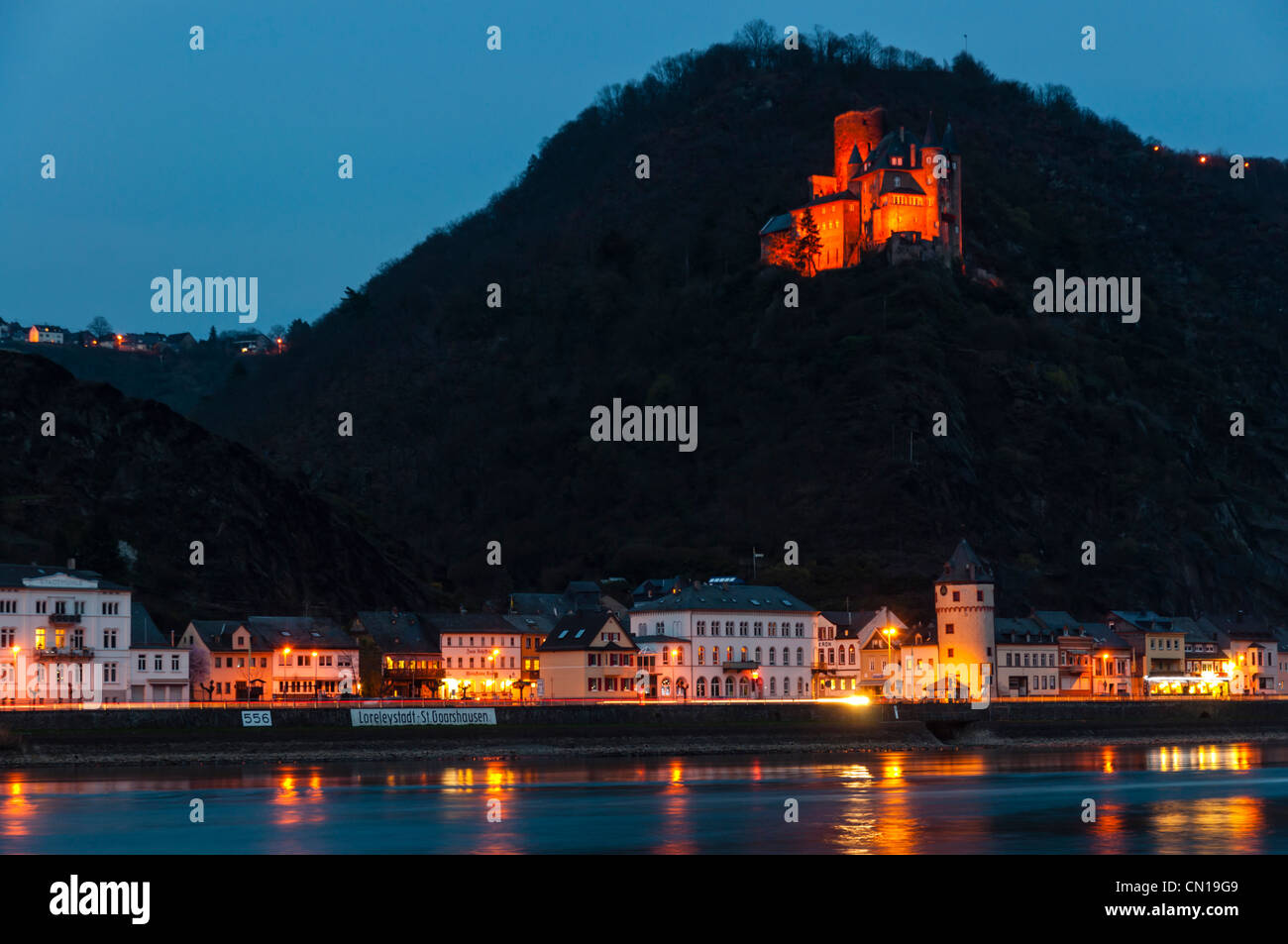 Burg Katz über St. Goarshausen im UNESCO-Weltkulturerbe "Oberes Mittelrheintal" Rheinland-Pfalz, Deutschland. Stockfoto