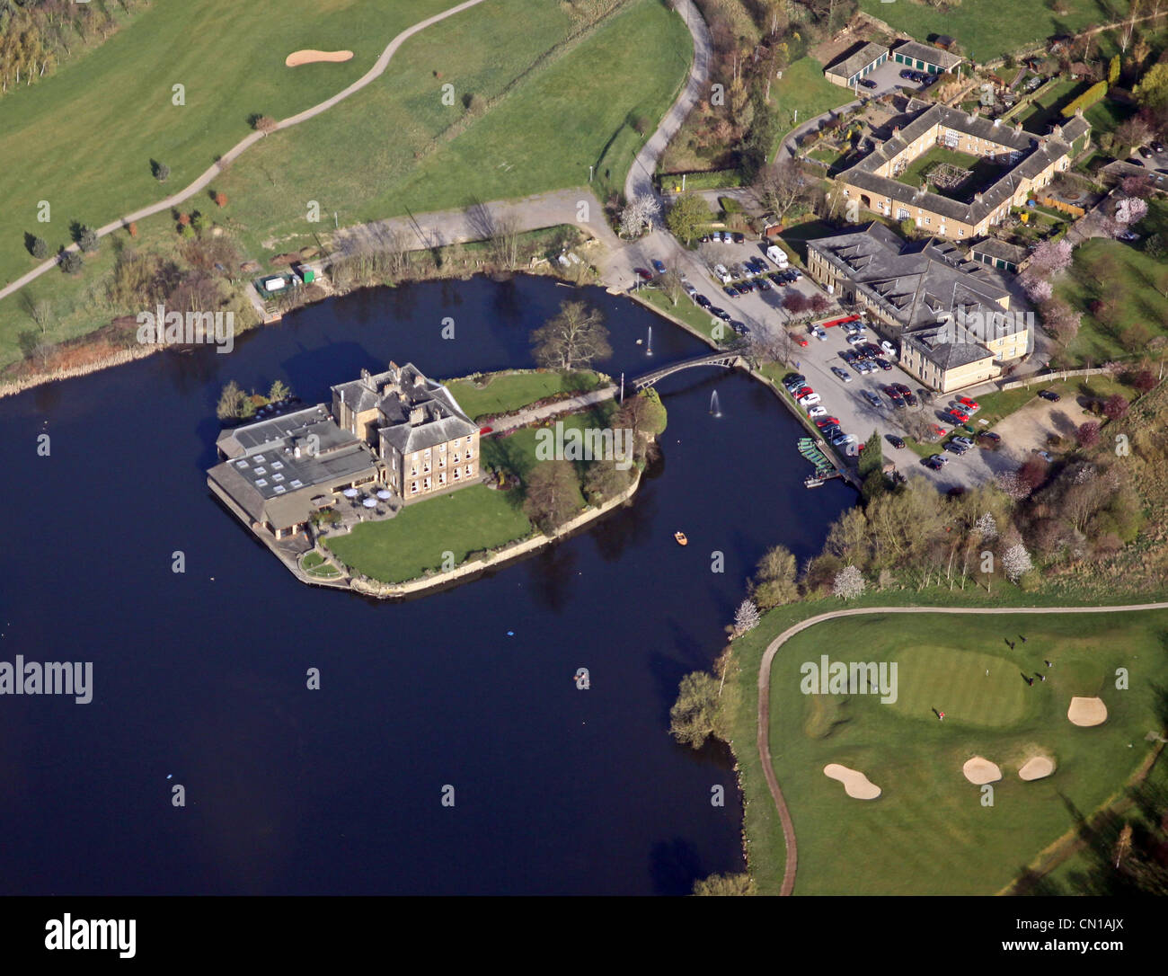 Luftaufnahme von Waterton Park Hotel, Walton Hall, Wakefield, West Yorkshire Stockfoto