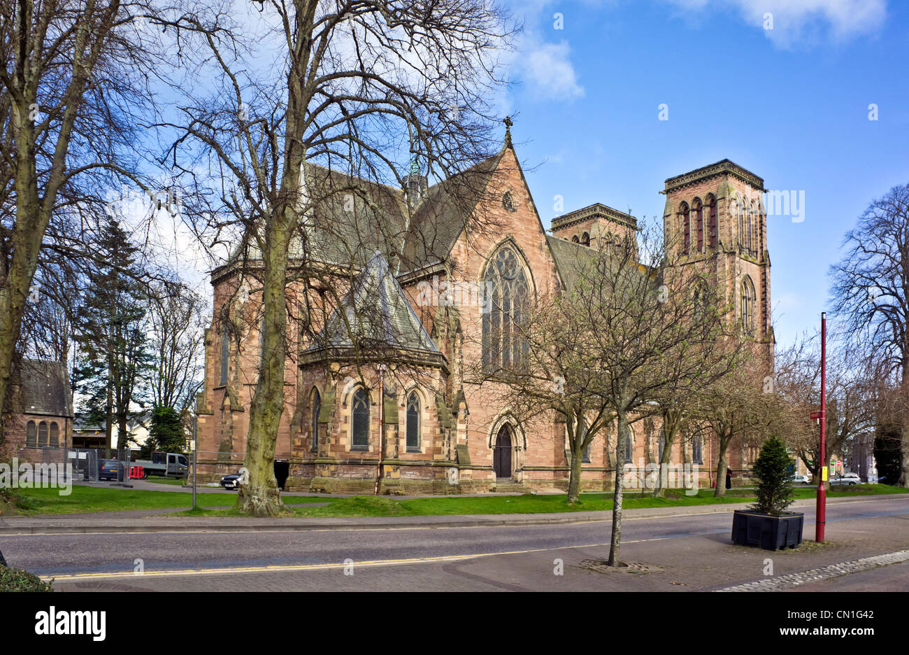 Inverness Cathedral der Kathedrale Kirche von St Andrew am Fluss Ness in Inverness Schottland Stockfoto