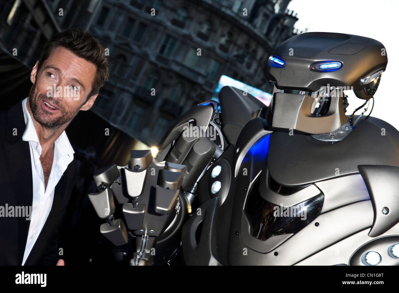 14.09.2011. Reich, Leicester Square, London, Großbritannien. Schauspieler Hugh Jackman besucht die UK Premiere von Real Steel. Bildnachweis sollte lauten: Julie Edwards Stockfoto