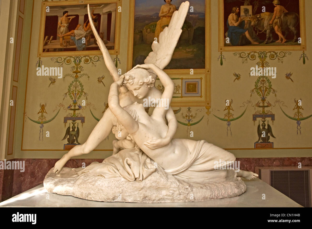 Russland Sankt Petersburg Eremitage Kuss Von Amor Psyche Statue Von Antonio Canova 1794 Stockfotografie Alamy