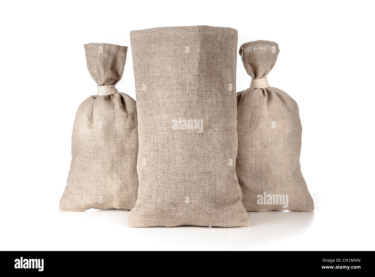 Geldtaschen auf weiß mit Leerzeichen kopieren, die bevorzugte Währungszeichen setzen Stockfoto