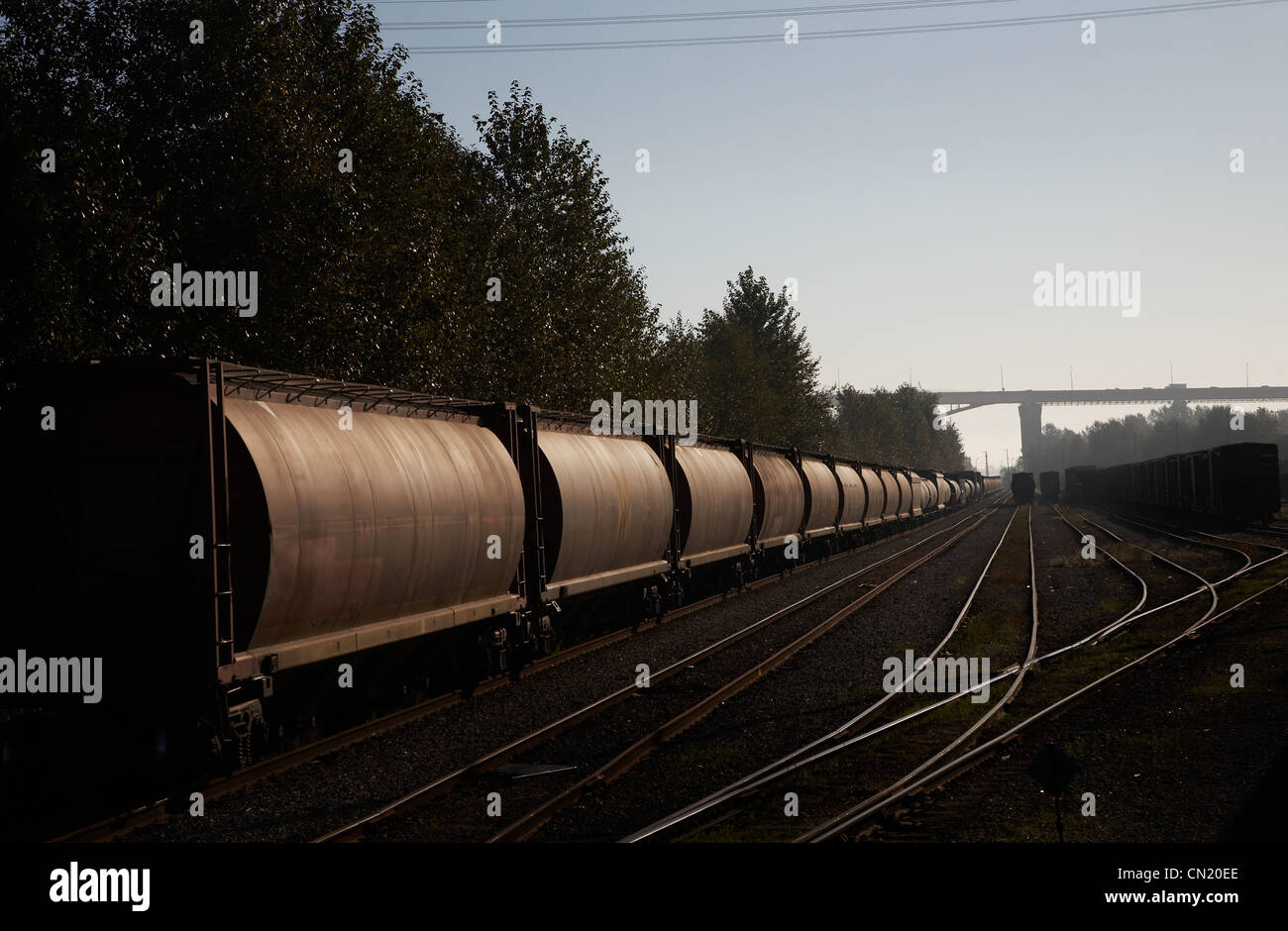 Zug-Tanker auf Schienen, Kanada Stockfoto