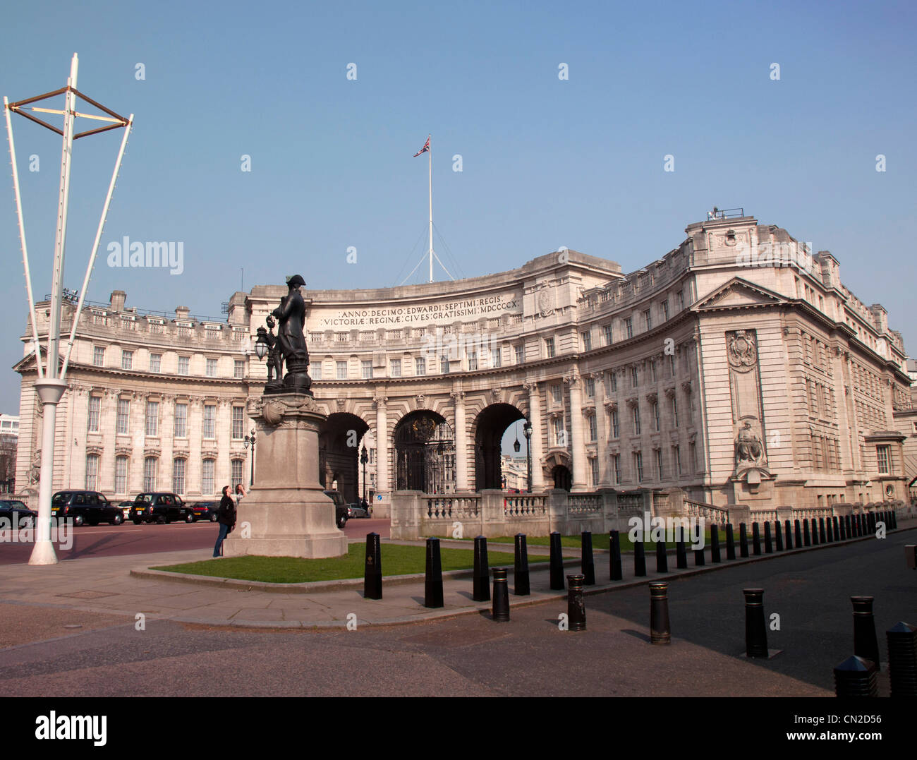 Admiralty Arch, London UK, Blick von der Mall in Richtung Trafalgar Square. Stockfoto