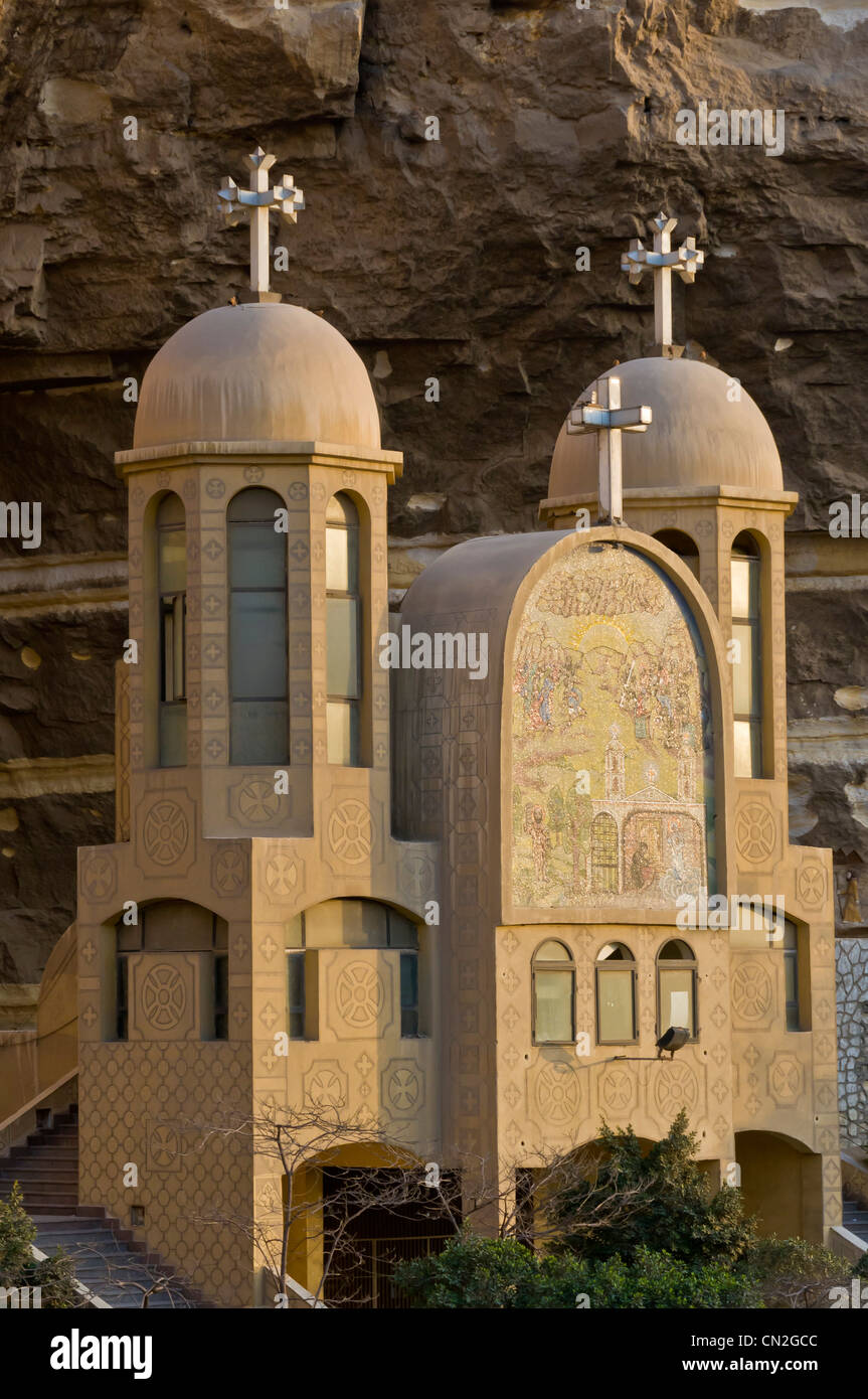 Diese koptische Kirche ist Saint Samaan Tanner Namensgeber wen Jesus in das Wunder von bewegten Berges Mokkatam Cairo verwendet Stockfoto